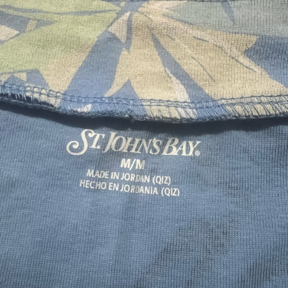 St. John's Bay Blue Floral Blouse - Picture 5 of 5